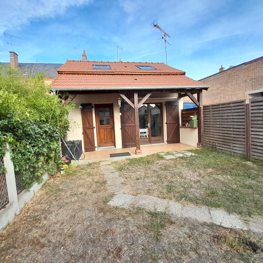 Maison LA FERTE SAINT AUBIN (45240) 2 pi&egrave;ces 22.83 m&sup2;