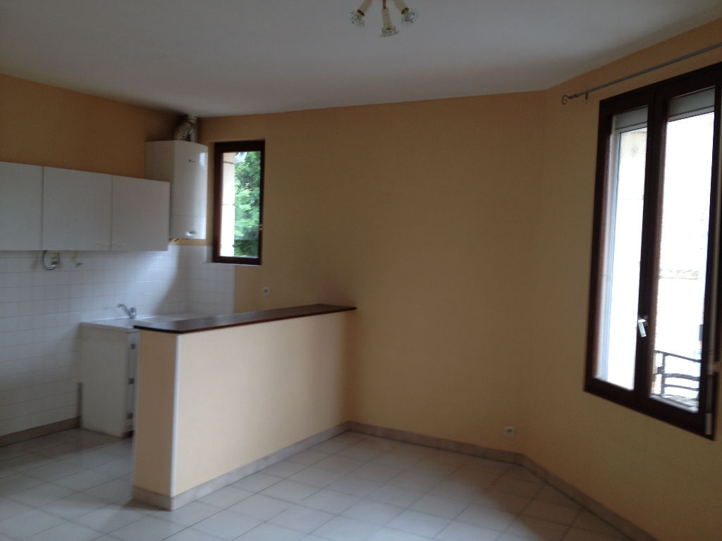 Appartement LA FERTE SAINT AUBIN (45240) 2 pièces 47.80 m²