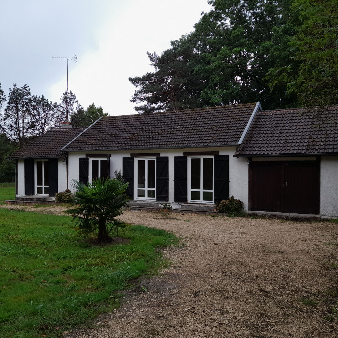 Maison CHAUMONT SUR THARONNE (41600) 5 pièces 80.00 m²