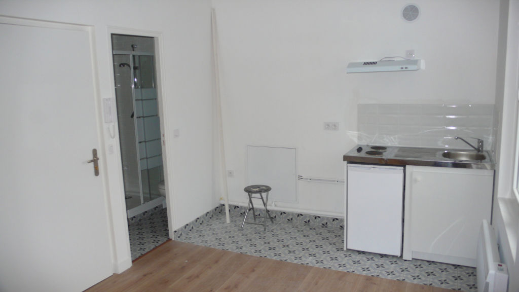 Appartement LAMOTTE BEUVRON (41600) 1 pi&egrave;ce 14.30 m&sup2;