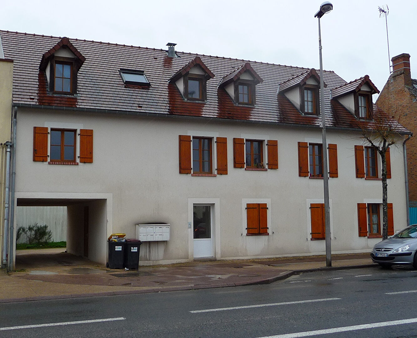 Immeuble LAMOTTE BEUVRON (41600) 17 pièces 380.00 m²