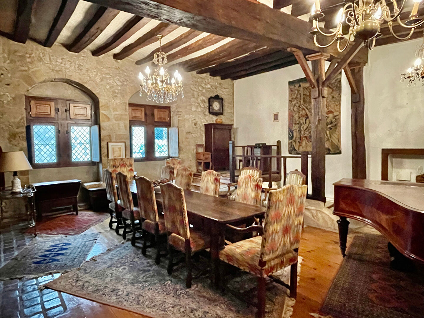 Maison VILLEFRANCHE SUR CHER (41200) 7 pièces 281.00 m²