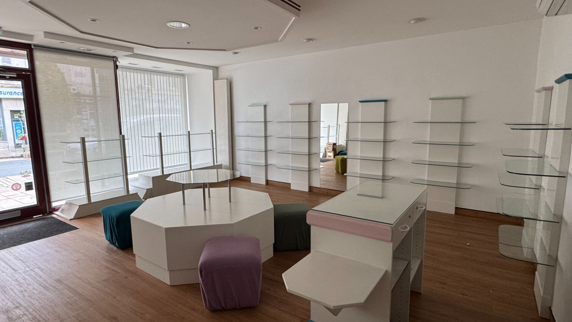 Local commercial ROMORANTIN LANTHENAY (41200) 10 pièces 160.00 m²