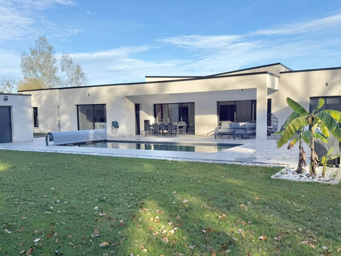 Maison ROMORANTIN LANTHENAY (41200) 8 pièces 263.00 m²