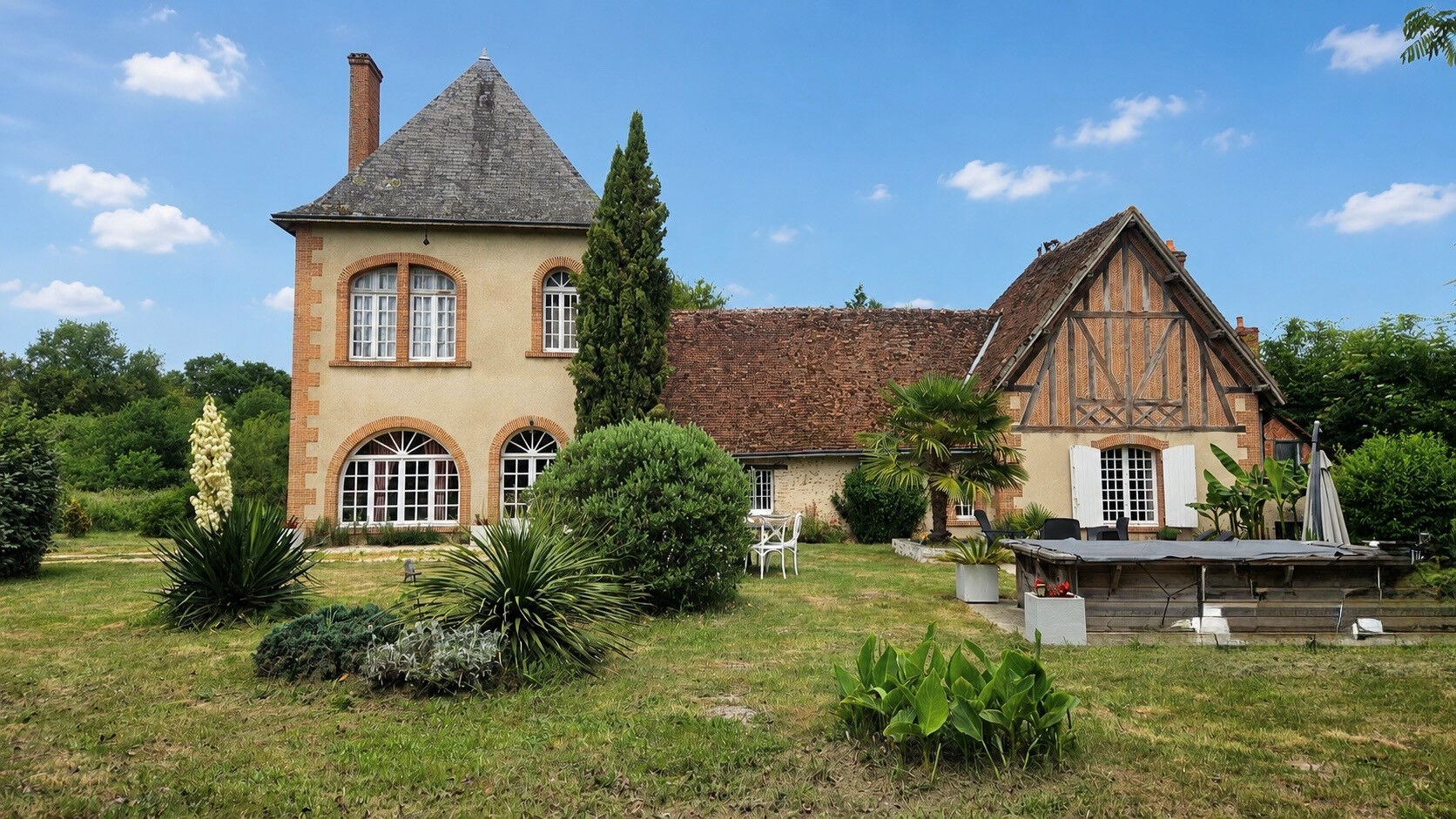 Demeure SALBRIS (41300) 11 pi&egrave;ces 402.00 m&sup2;