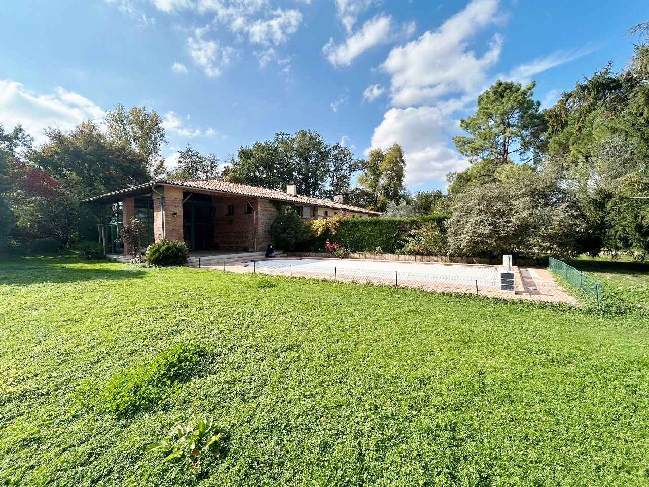 Maison MENVILLE (31530) 10 pièces 363.00 m²