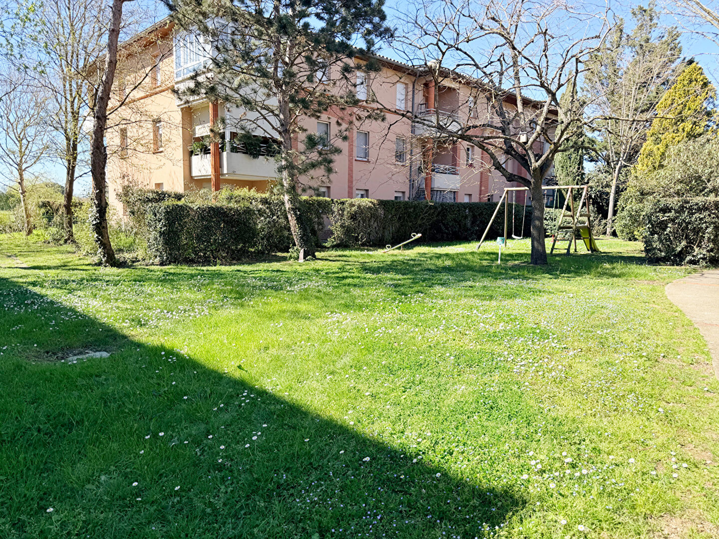 Appartement SEILH (31840) 2 pi&egrave;ces 40.00 m&sup2;