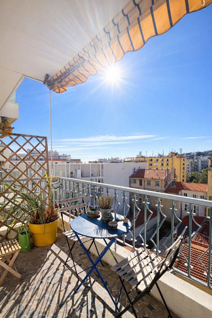 Appartement Nice (06100) 2 pi&egrave;ces 38.40 m&sup2;