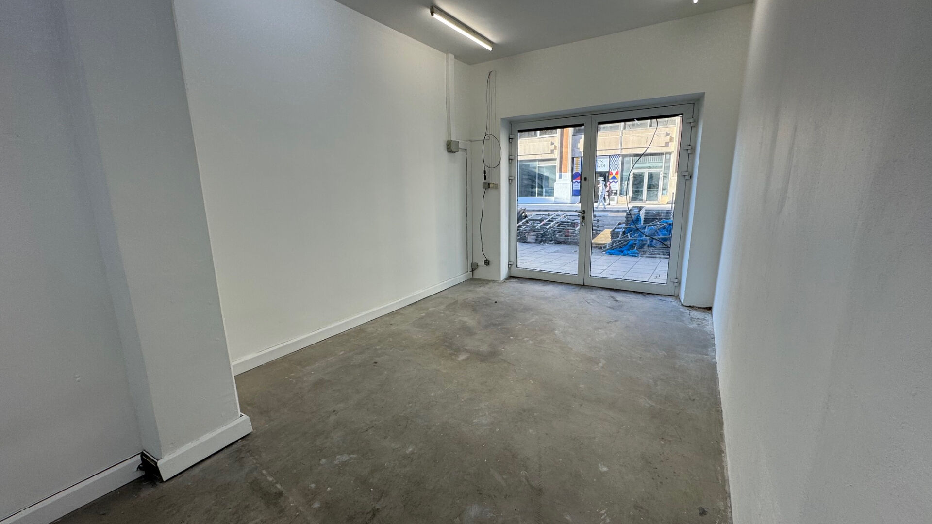 Local commercial NICE (06000) 64.00 m²