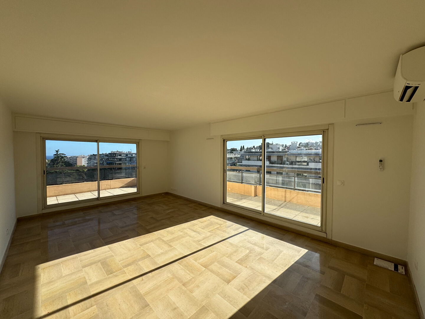 Appartement LE CANNET (06110) 3 pièces 90.00 m²