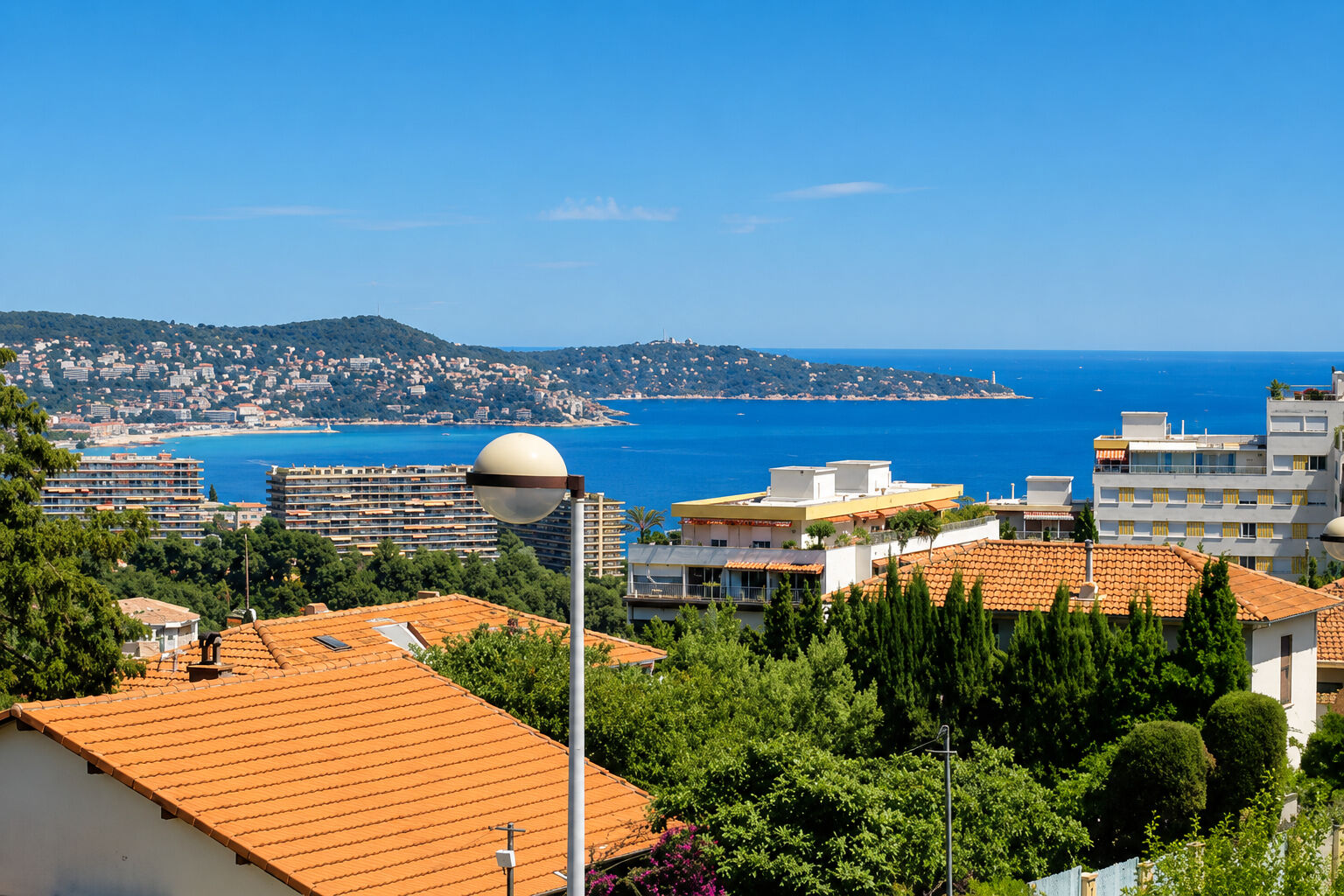 Appartement Nice (06200) 4 pi&egrave;ces 85.00 m&sup2;