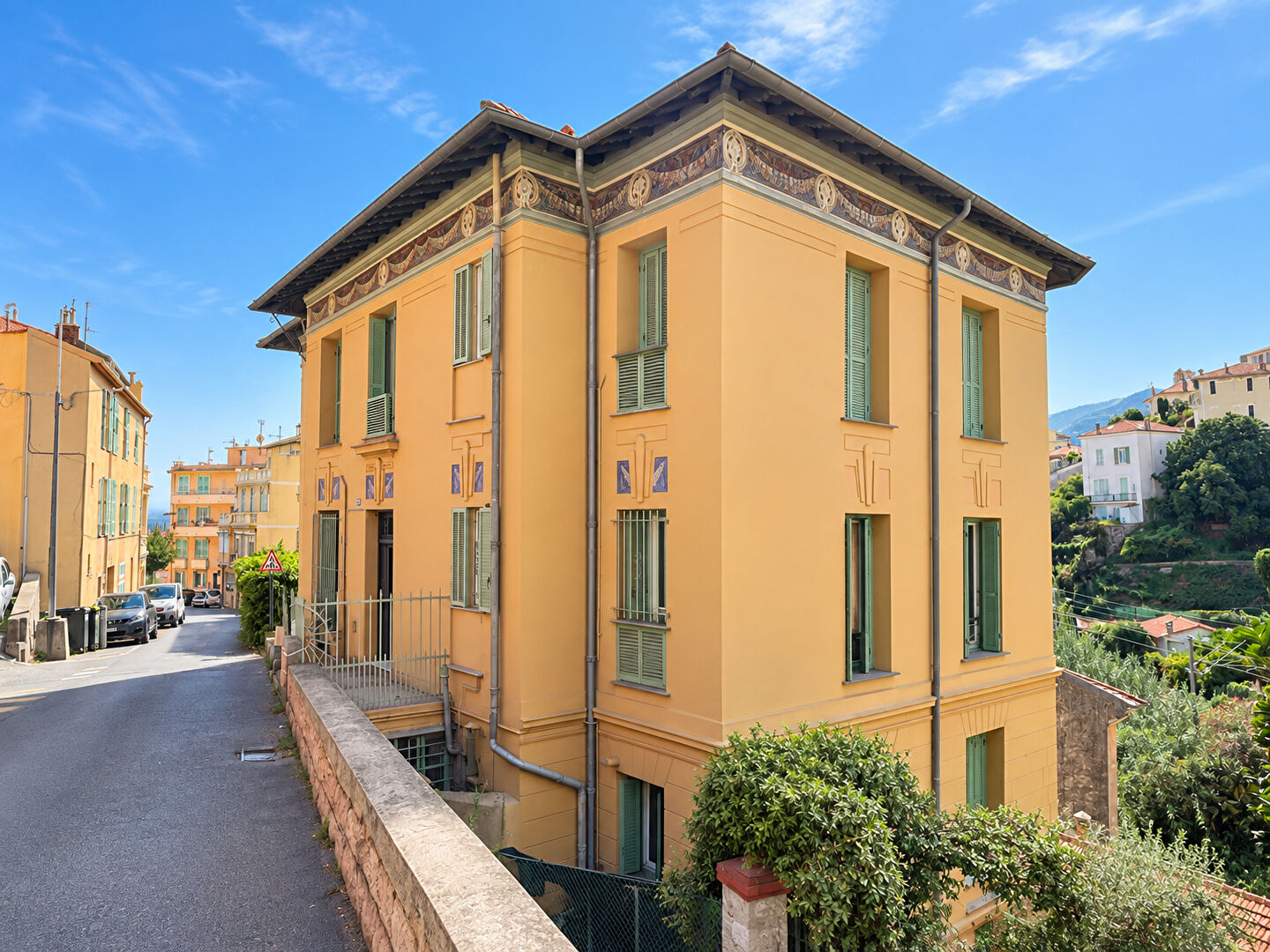 Appartement MENTON (06500) 5 pi&egrave;ces 105.68 m&sup2;