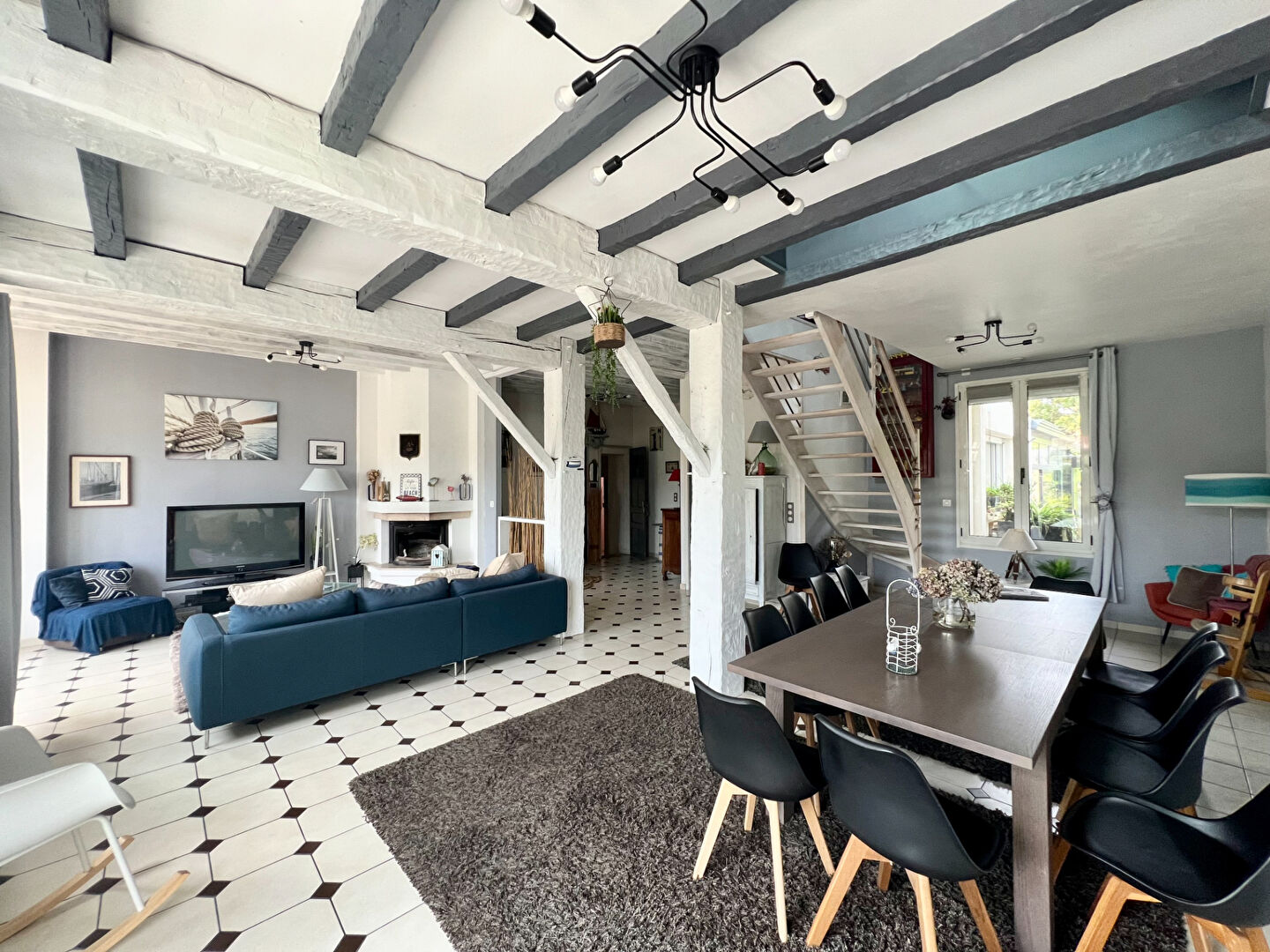 Maison LONGEVILLE SUR MER (85560) 9 pièces 232.00 m²