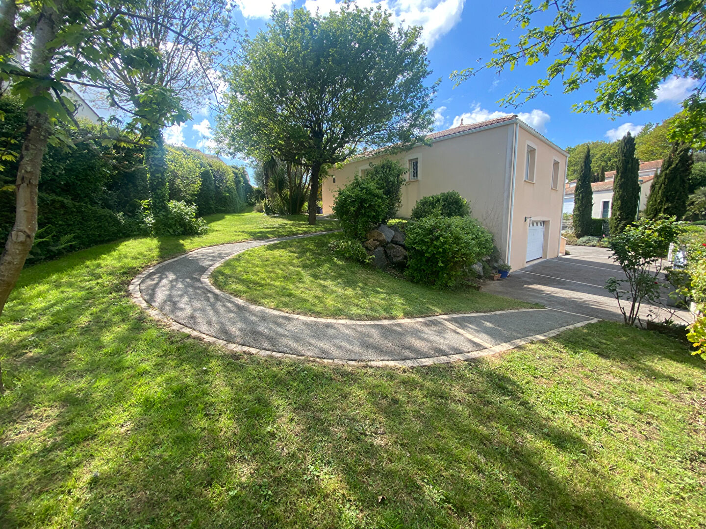 Maison TALMONT SAINT HILAIRE (85440) 8 pièces 215.00 m²