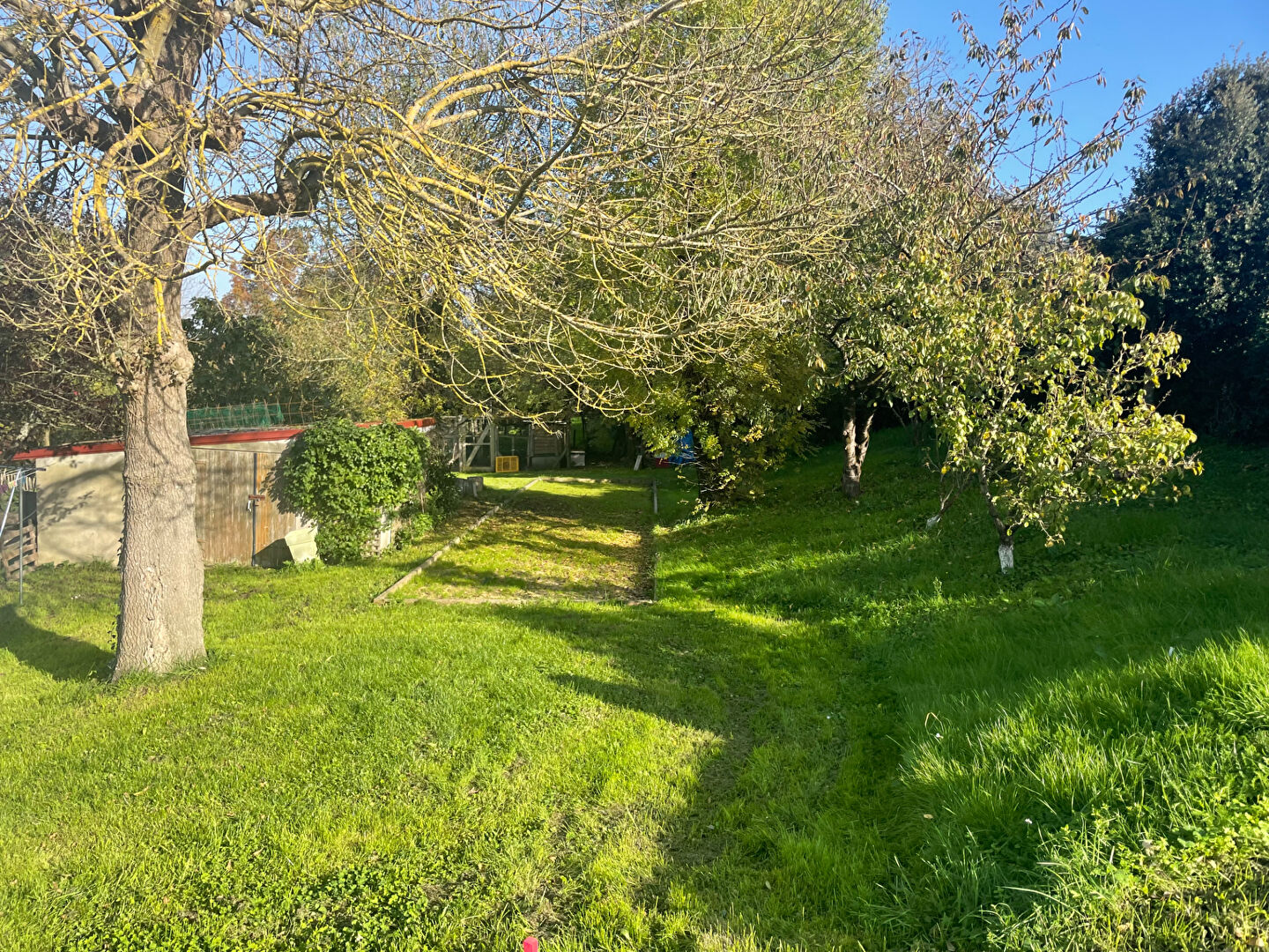 Terrain JARD SUR MER (85520) 2050.00 m&sup2;
