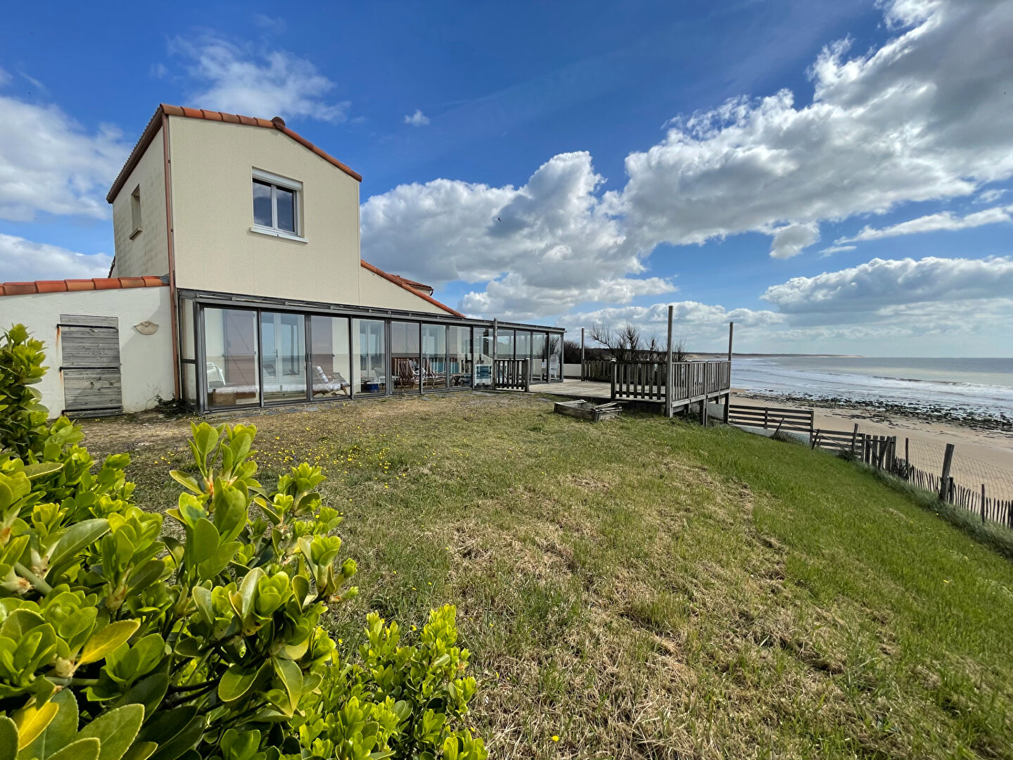 Maison LONGEVILLE SUR MER (85560) 5 pi&egrave;ces 104.00 m&sup2;