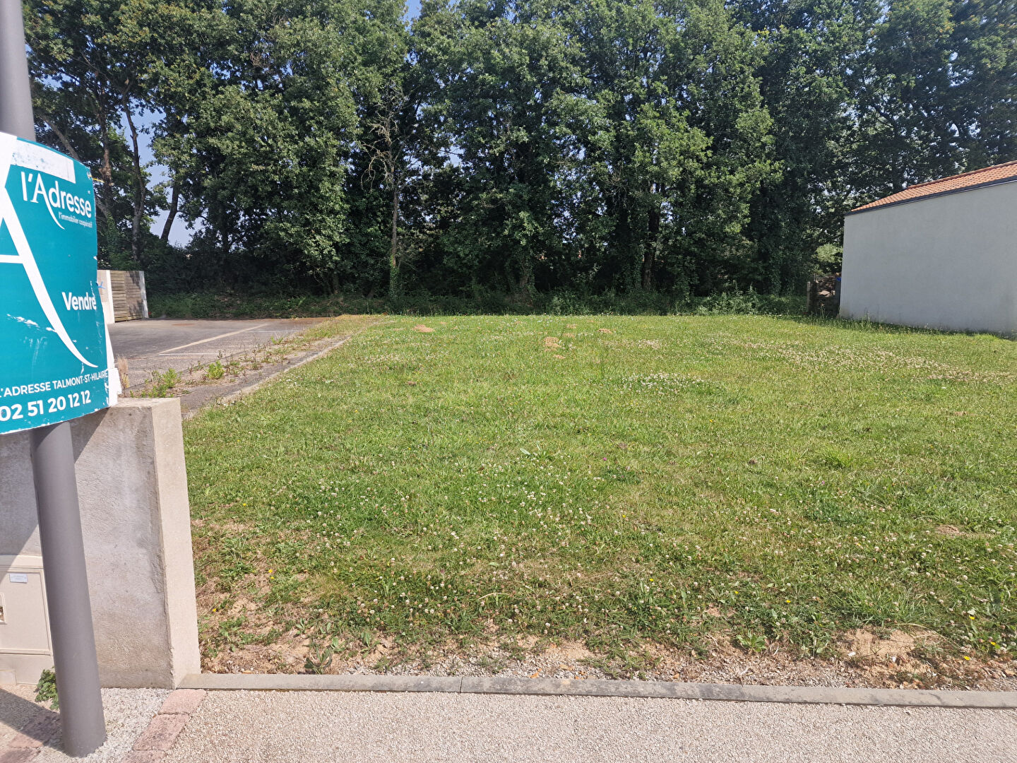 Terrain TALMONT SAINT HILAIRE (85440) 337.00 m²
