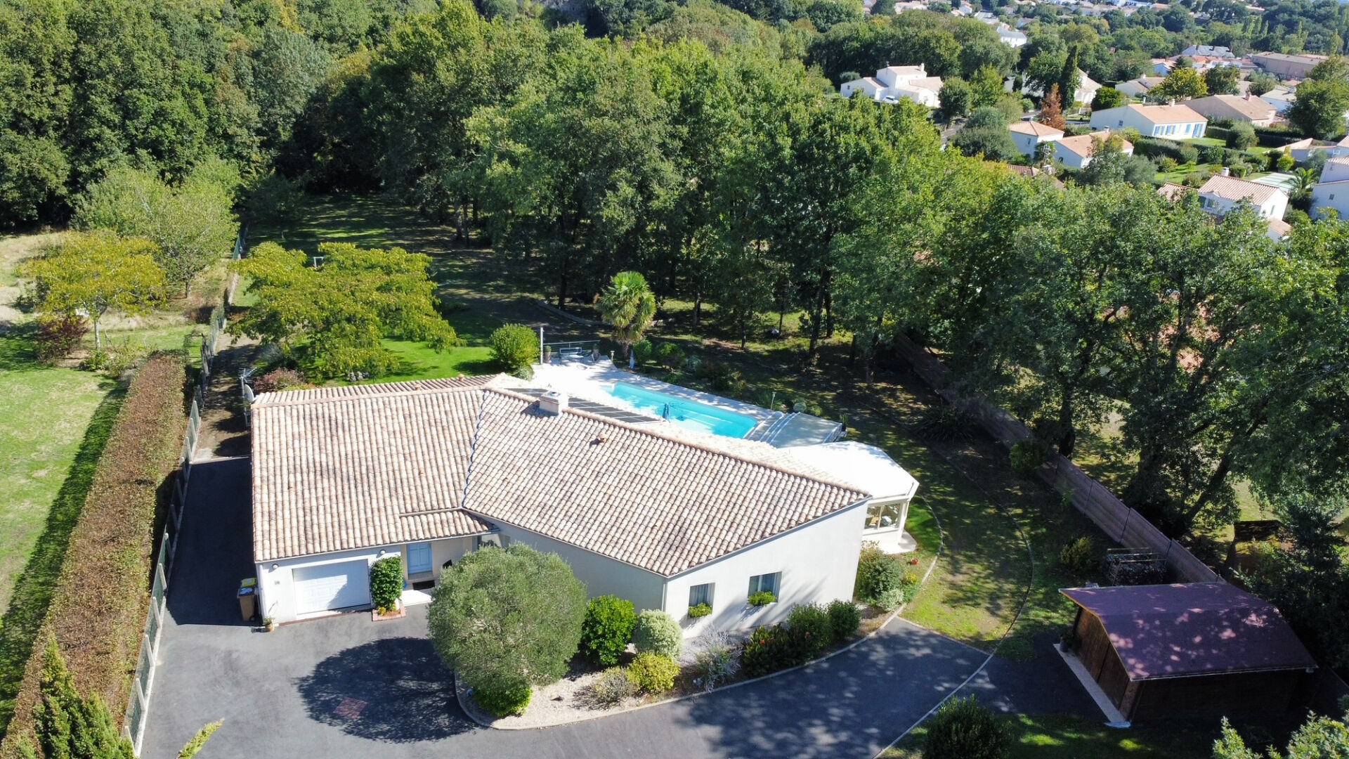 Maison TALMONT SAINT HILAIRE (85440) 6 pi&egrave;ces 157.00 m&sup2;