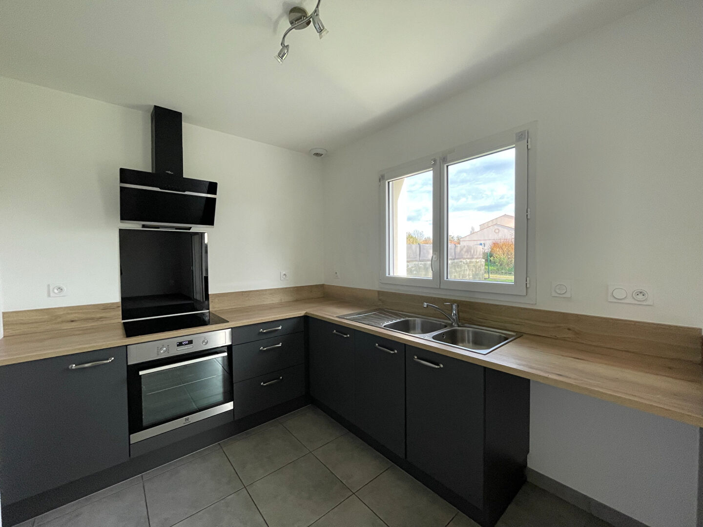 Maison LE BERNARD (85560) 4 pièces 87.71 m²