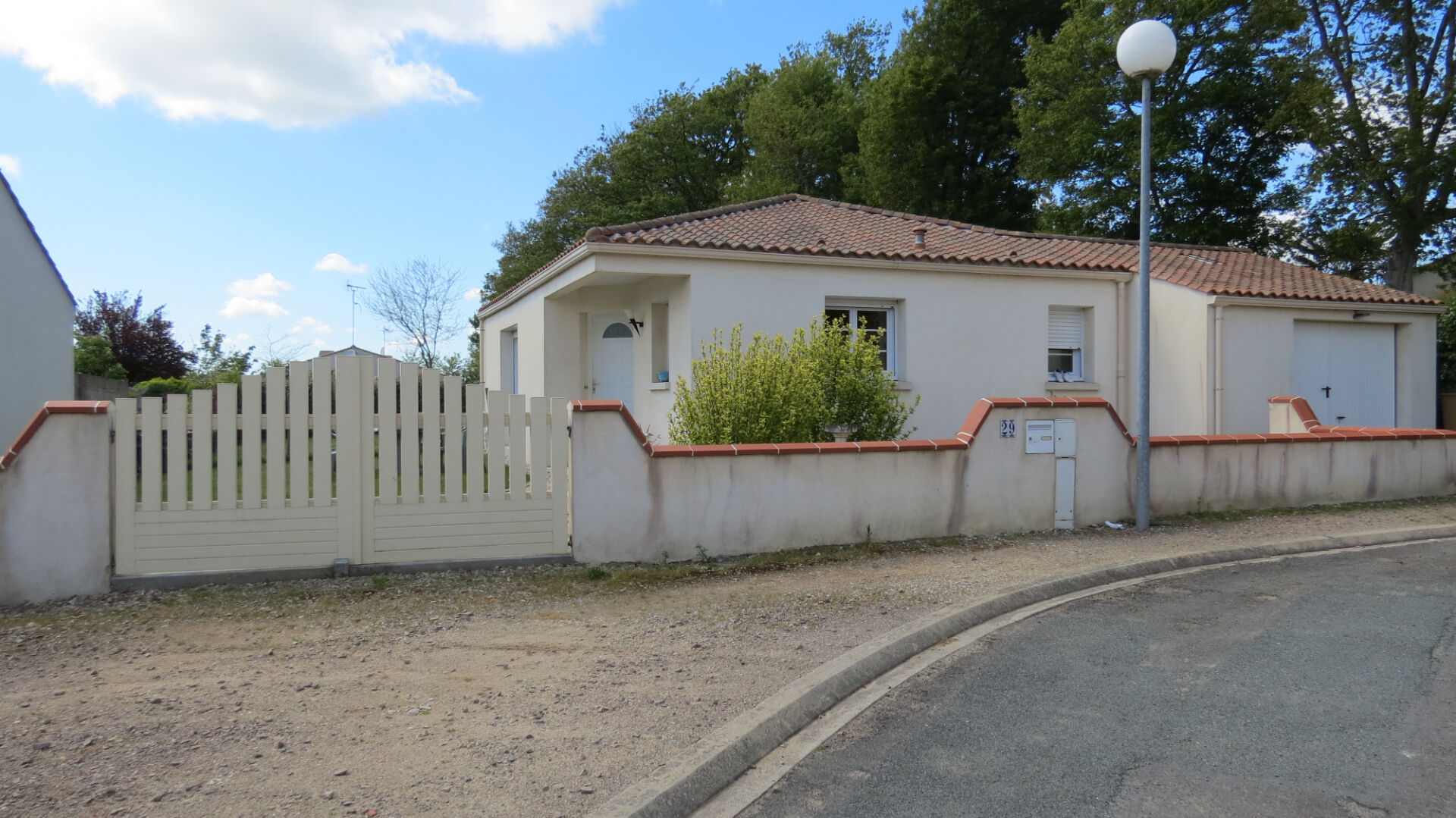 Maison GROSBREUIL (85440) 5 pi&egrave;ces 91.00 m&sup2;