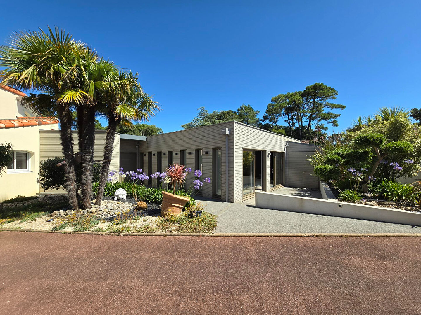 Maison JARD SUR MER (85520) 10 pi&egrave;ces 275.00 m&sup2;