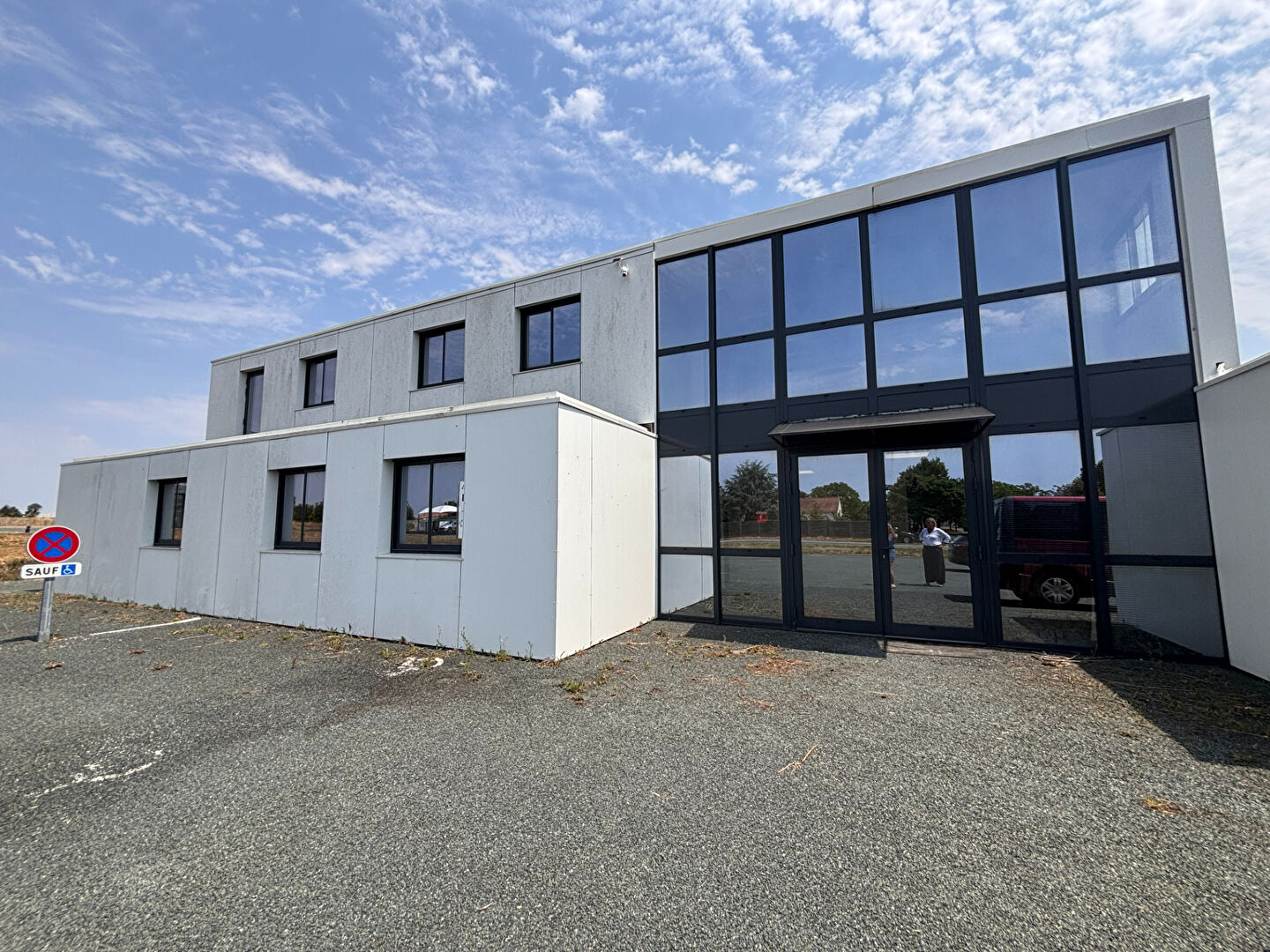 Bureaux ANGLES (85750) 130.00 m&sup2;