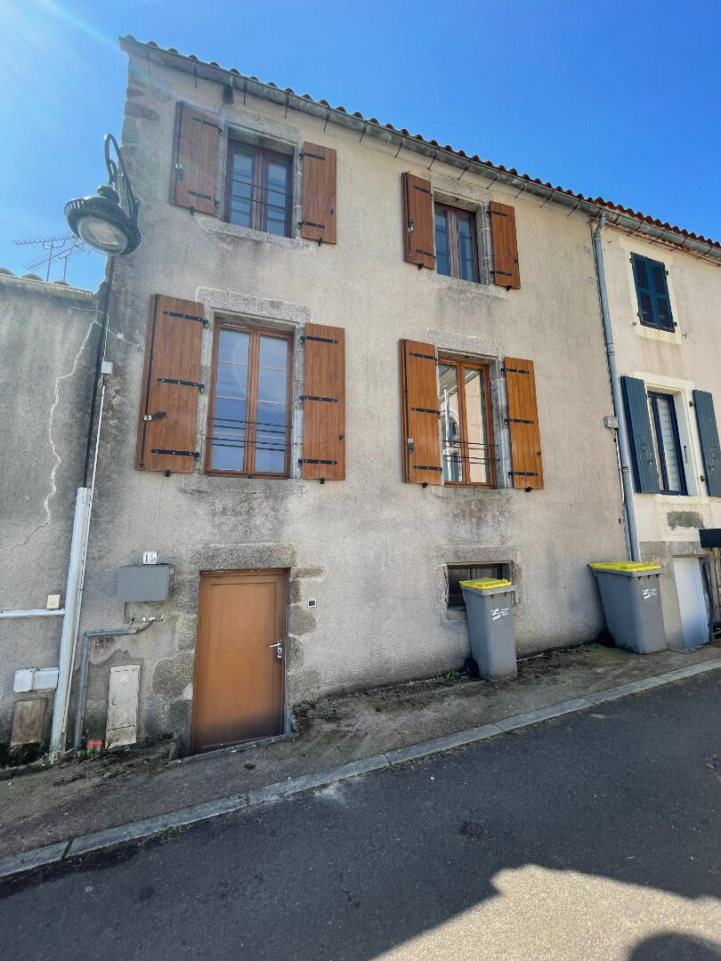 Appartement MOUTIERS LES MAUXFAITS (85540) 3 pi&egrave;ces 62.00 m&sup2;