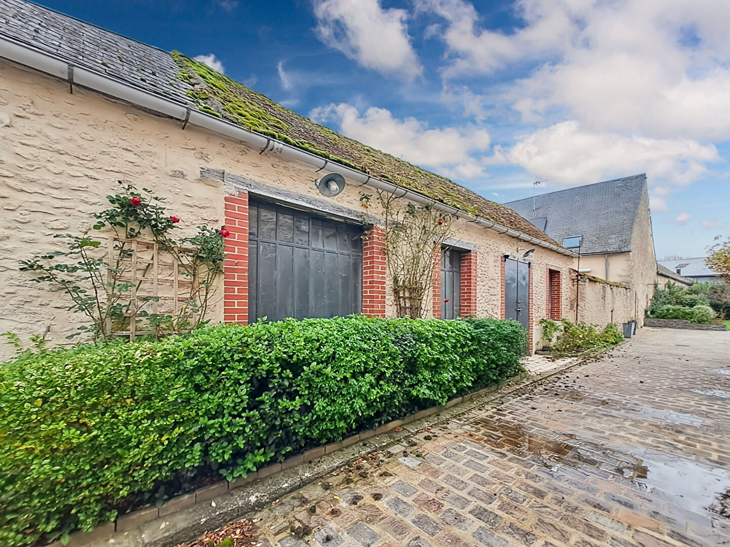 Maison ANGERVILLE (91670) 7 pi&egrave;ces 166.00 m&sup2;