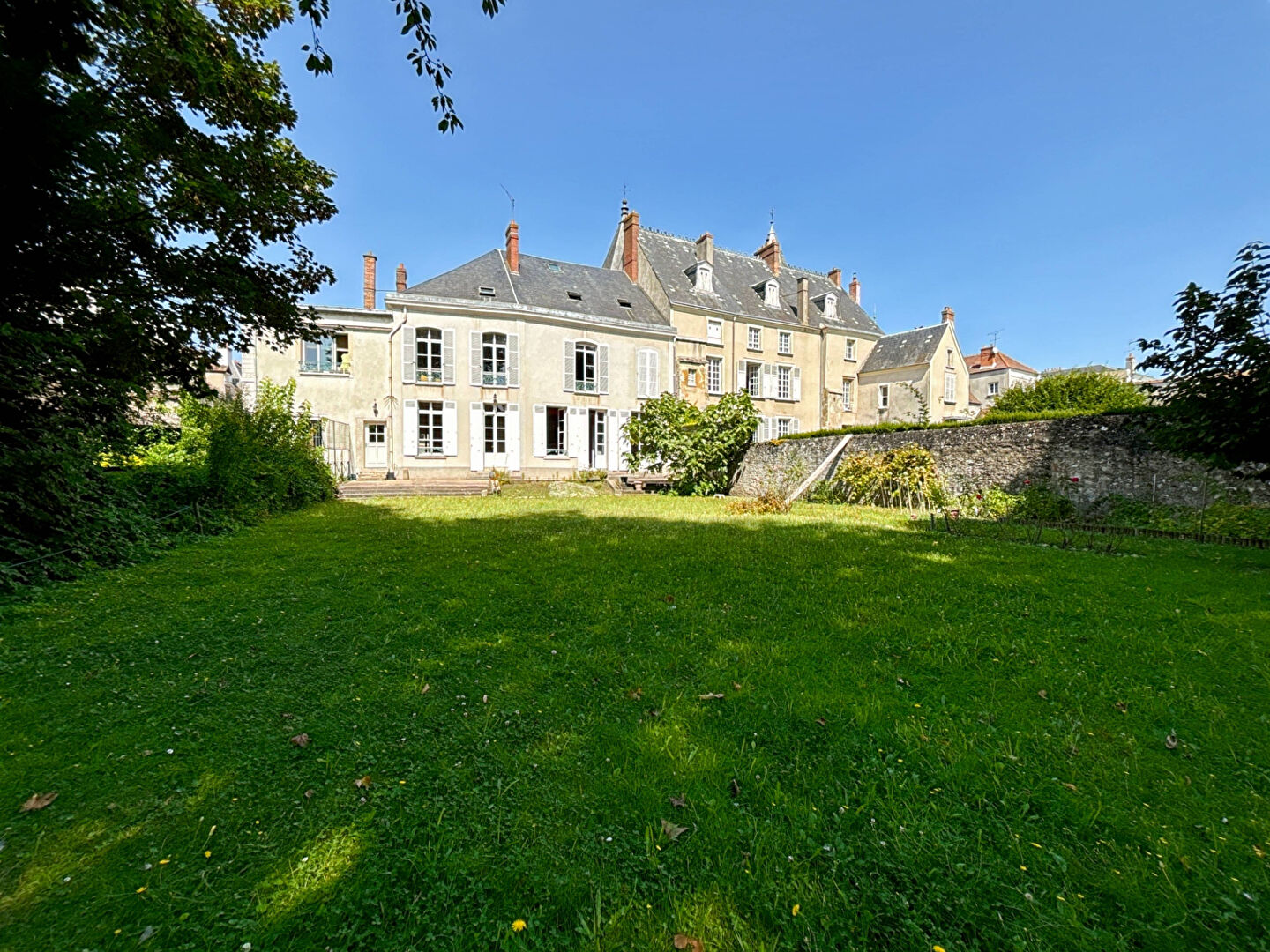 Maison ETAMPES (91150) 5 pièces 155.00 m²