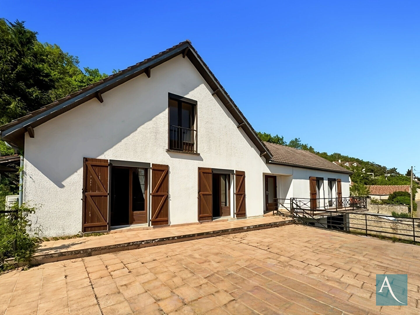 Maison SACLAS (91690) 6 pi&egrave;ces 122.00 m&sup2;
