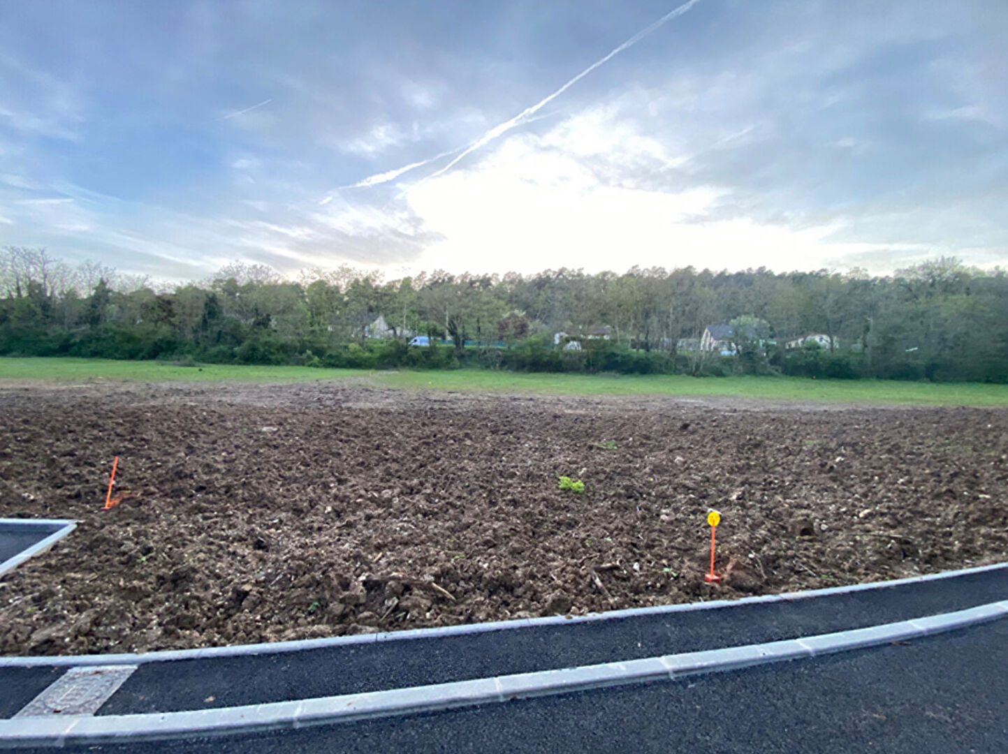 Terrain ORMOY LA RIVIERE (91150) 854.00 m²