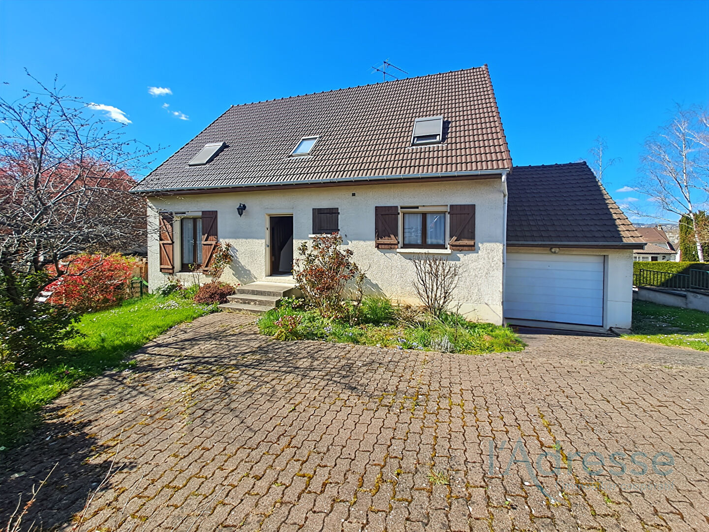 Maison LA NORVILLE (91290) 8 pi&egrave;ces 150.00 m&sup2;