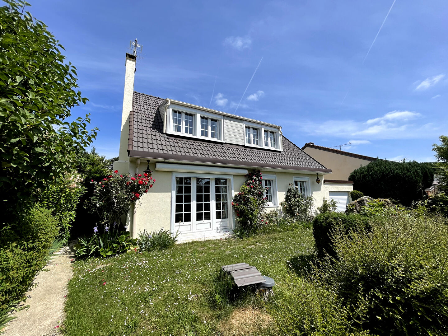 Maison BOURAY SUR JUINE (91850) 7 pièces 120.00 m²