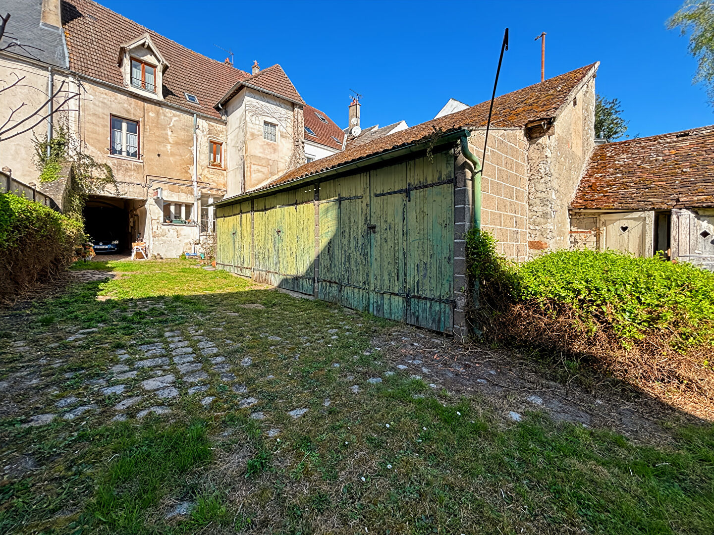 Maison ETAMPES (91150) 6 pièces 160.18 m²