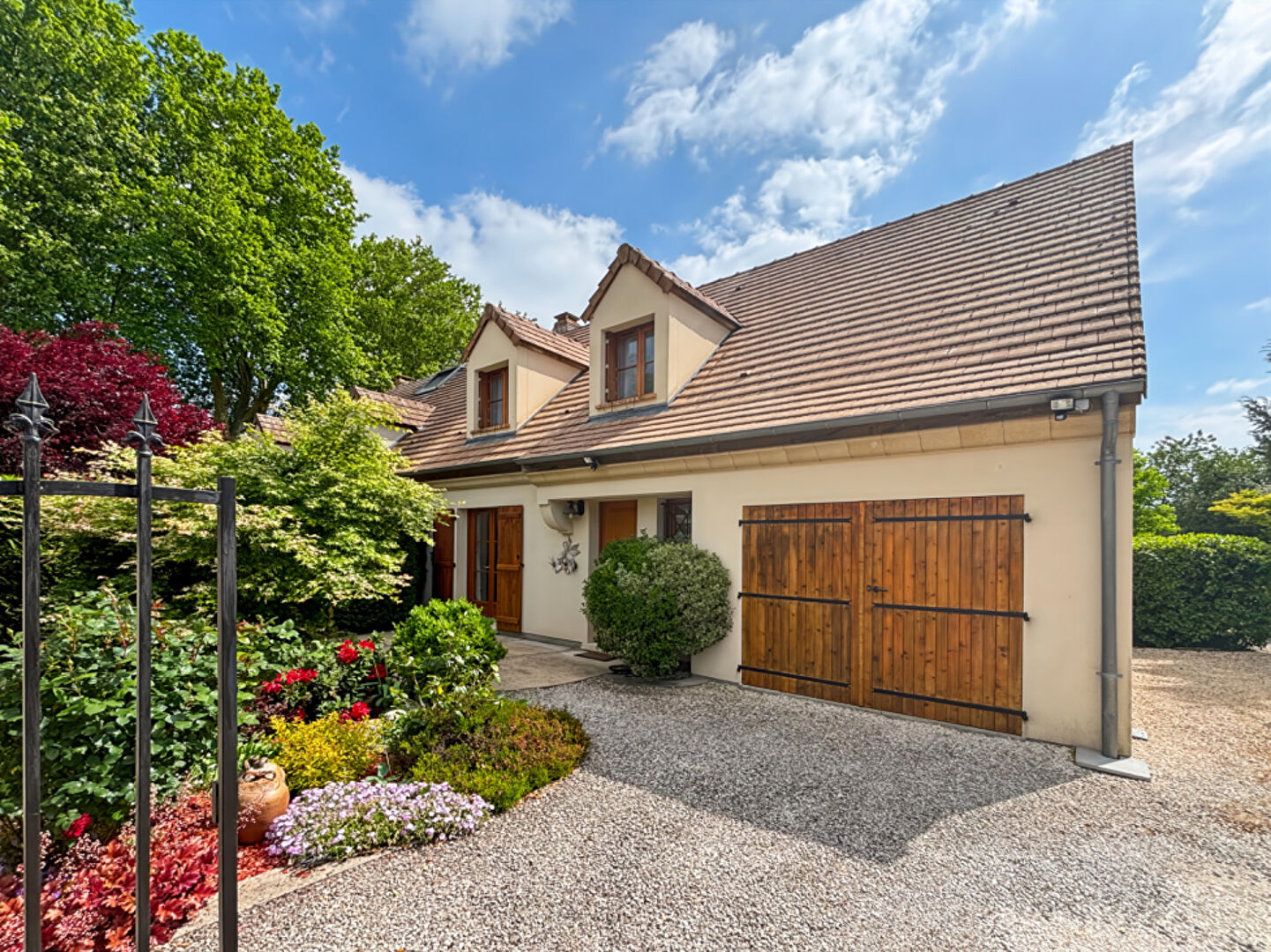 Maison Villeneuve sur Auvers (91580) 5 pièces 128.00 m²