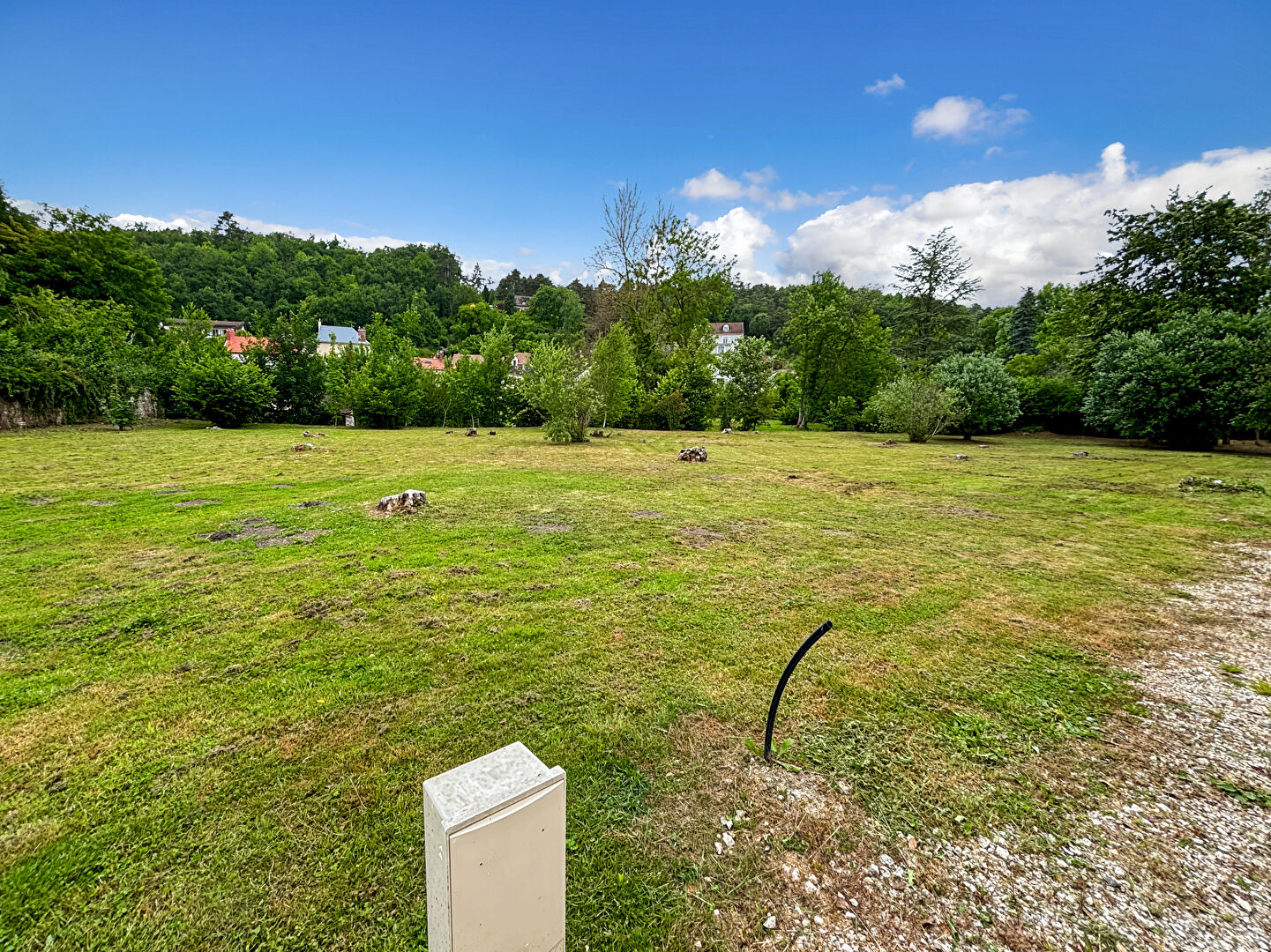 Terrain SACLAS (91690) 1580.00 m²