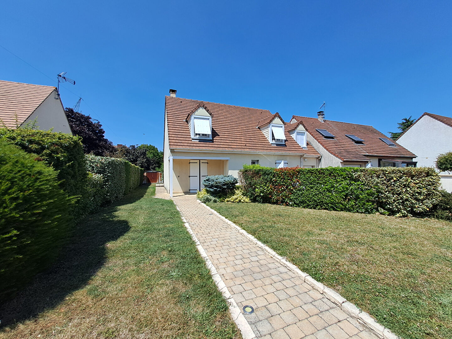 Maison EGLY (91520) 8 pièces 130.00 m²