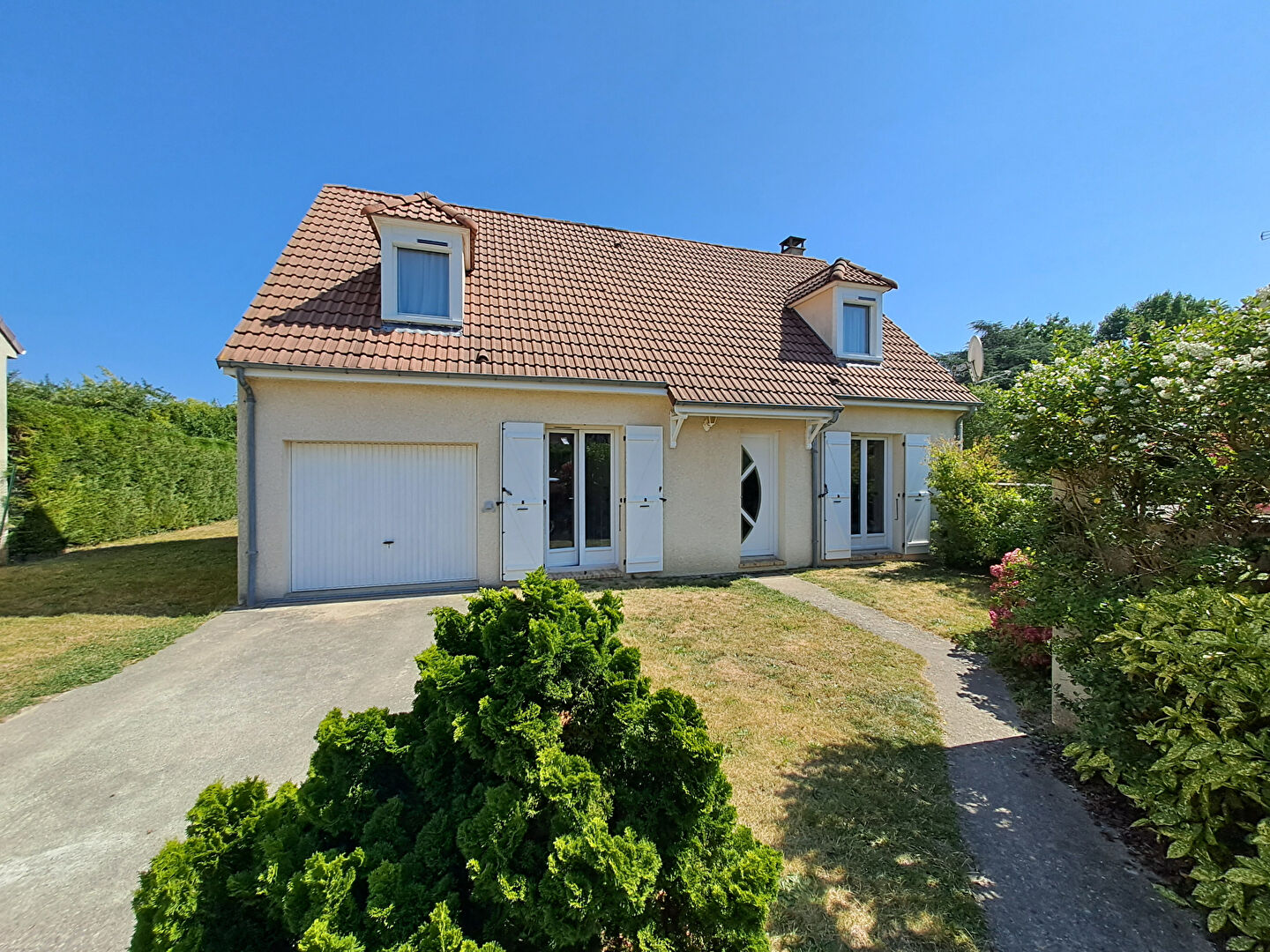 Maison OLLAINVILLE (91340) 7 pièces 131.00 m²