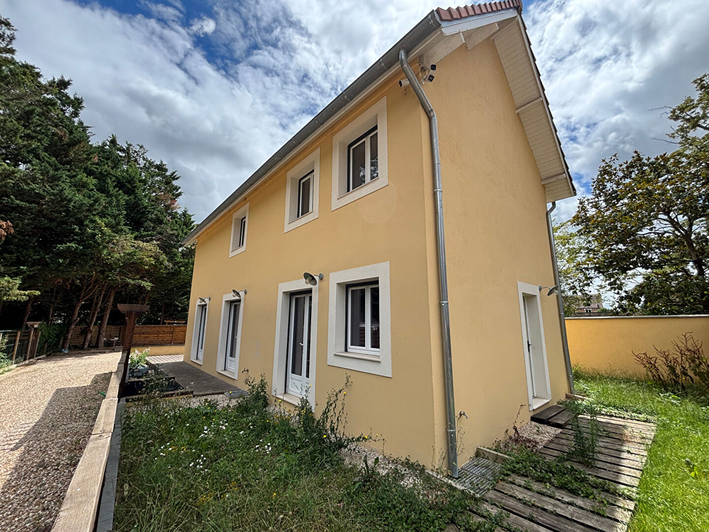 Immeuble ETRECHY (91580) 9 pièces 210.00 m²
