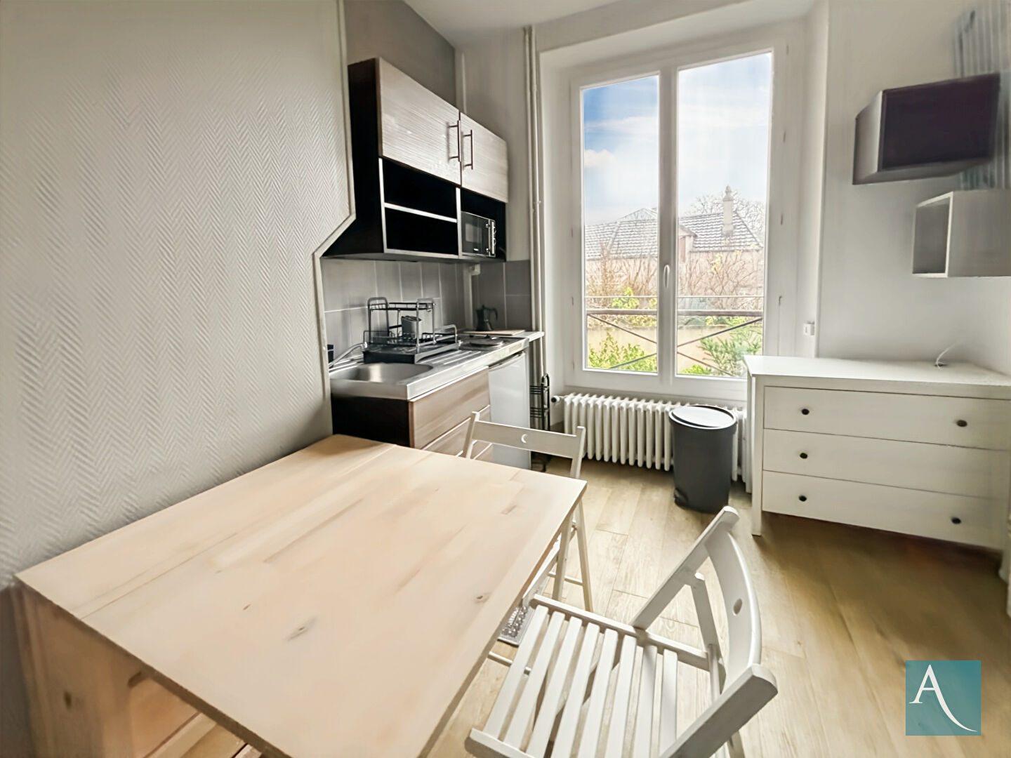 Appartement CHAMARANDE (91730) 1 pièce 12.00 m²