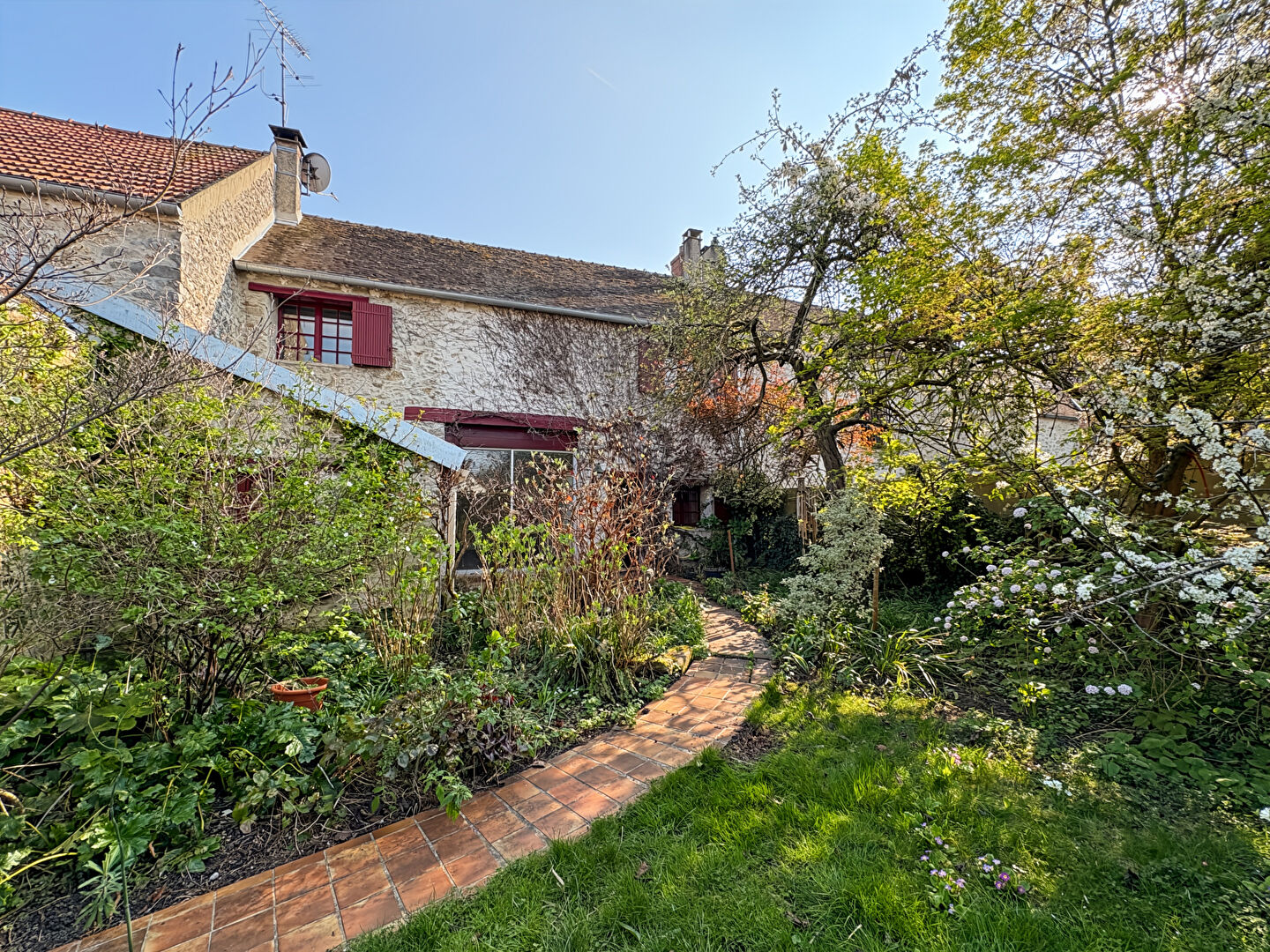 Maison JANVILLE SUR JUINE (91510) 6 pi&egrave;ces 173.00 m&sup2;