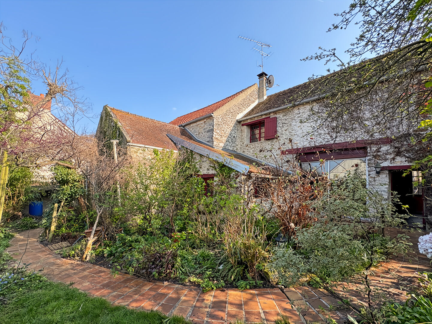 Maison JANVILLE SUR JUINE (91510) 6 pi&egrave;ces 173.00 m&sup2;