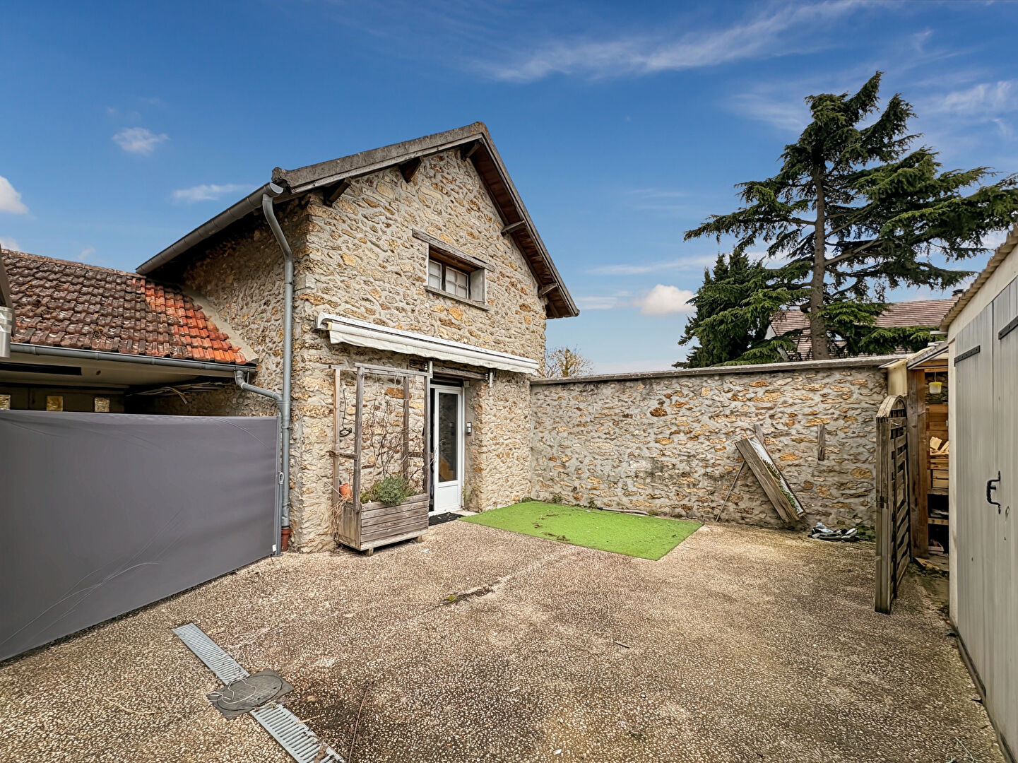 Maison CHEPTAINVILLE (91630) 4 pi&egrave;ces 93.00 m&sup2;