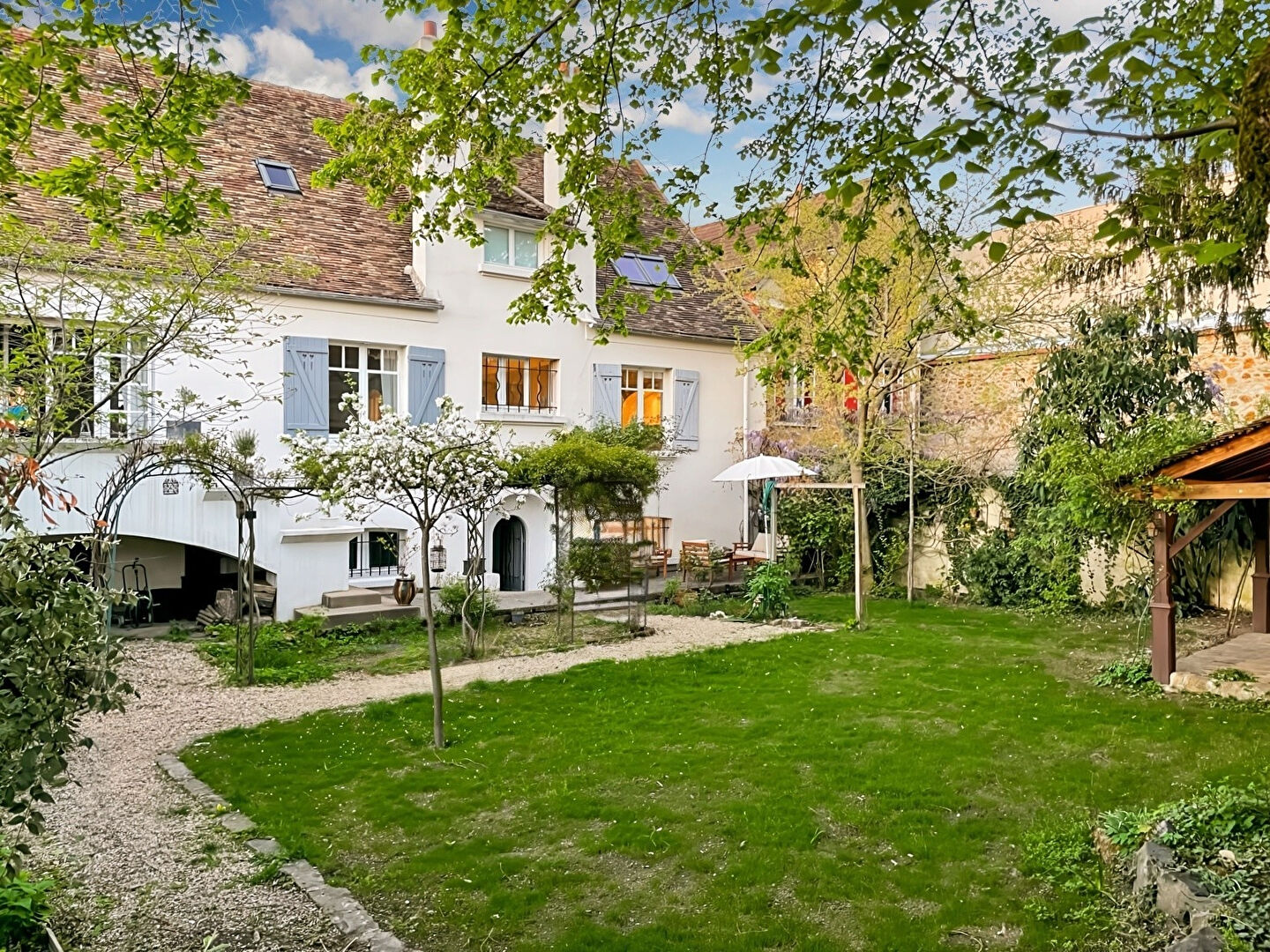 Demeure de Prestige ARPAJON (91290) 9 pièces 273.74 m²