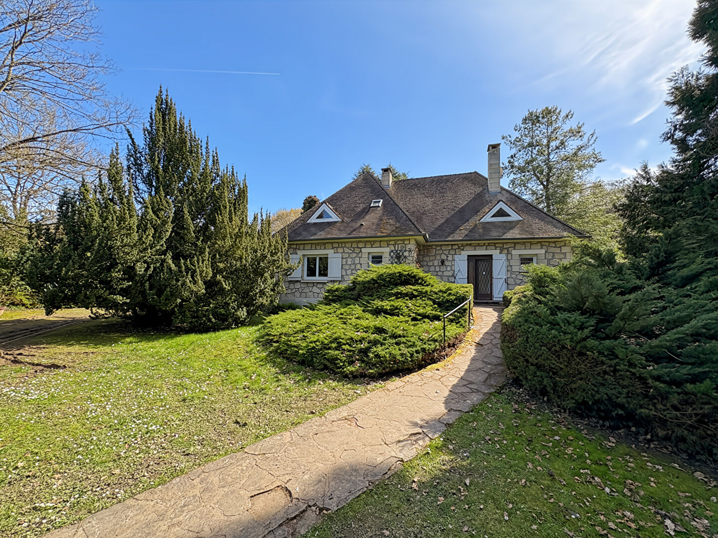 Maison AUVERS SAINT GEORGES (91580) 8 pi&egrave;ces 241.65 m&sup2;