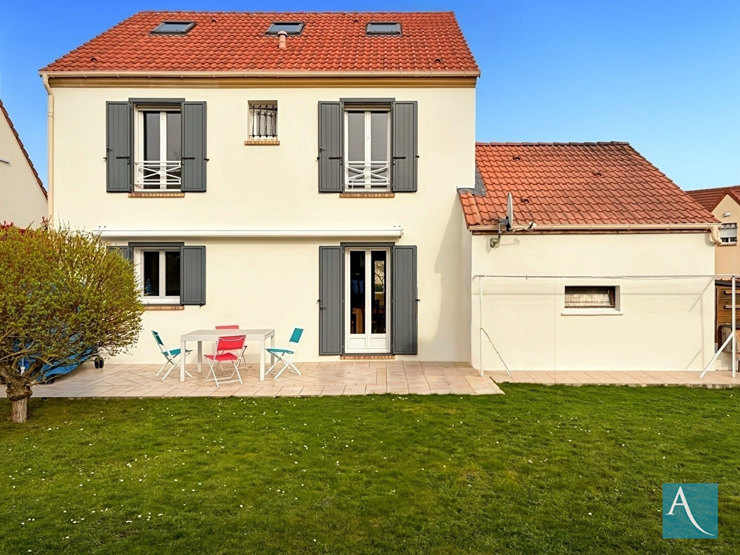 Maison BREUILLET (91650) 9 pi&egrave;ces 131.40 m&sup2;