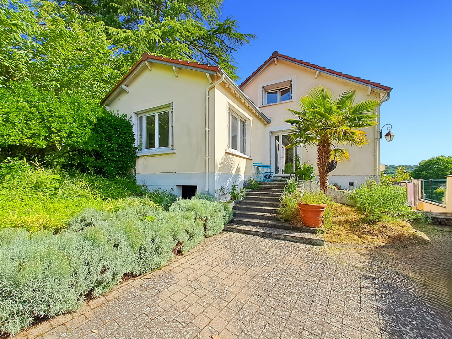 Maison CHAMARANDE (91730) 6 pi&egrave;ces 145.00 m&sup2;
