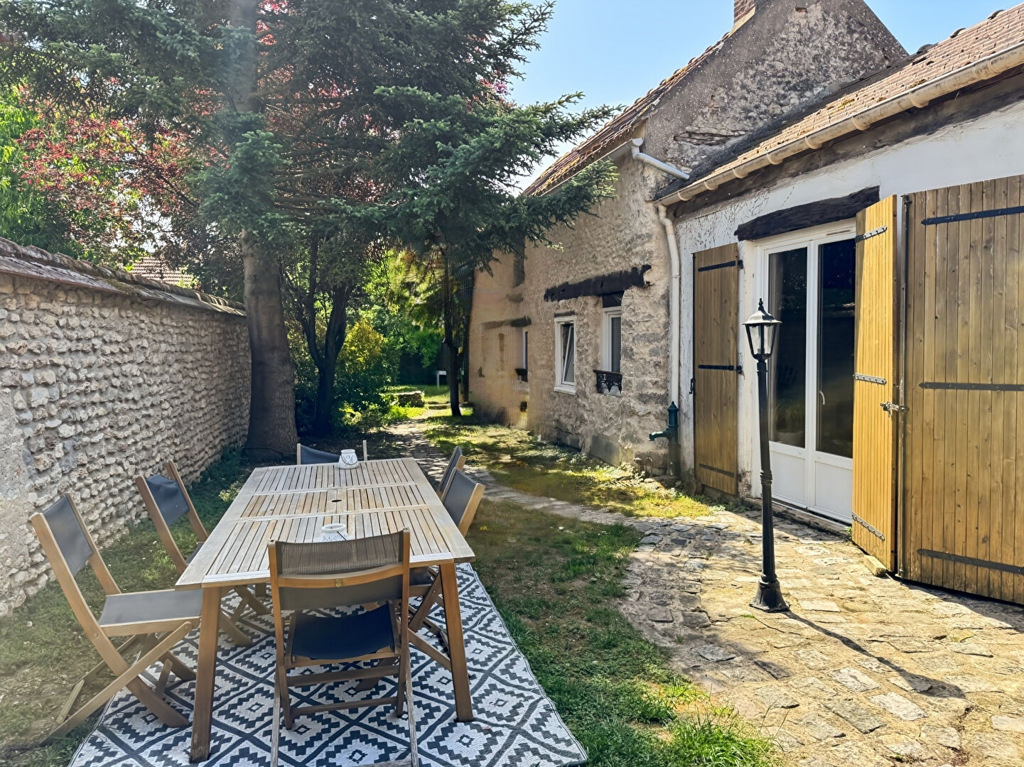 Maison ANGERVILLE (91670) 5 pi&egrave;ces 155.00 m&sup2;