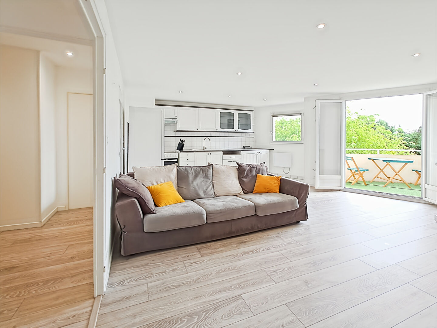 Appartement ARPAJON (91290) 3 pi&egrave;ces 60.00 m&sup2;