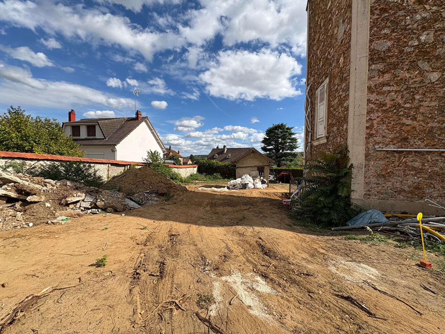Terrain LARDY (91510) 766.00 m&sup2;